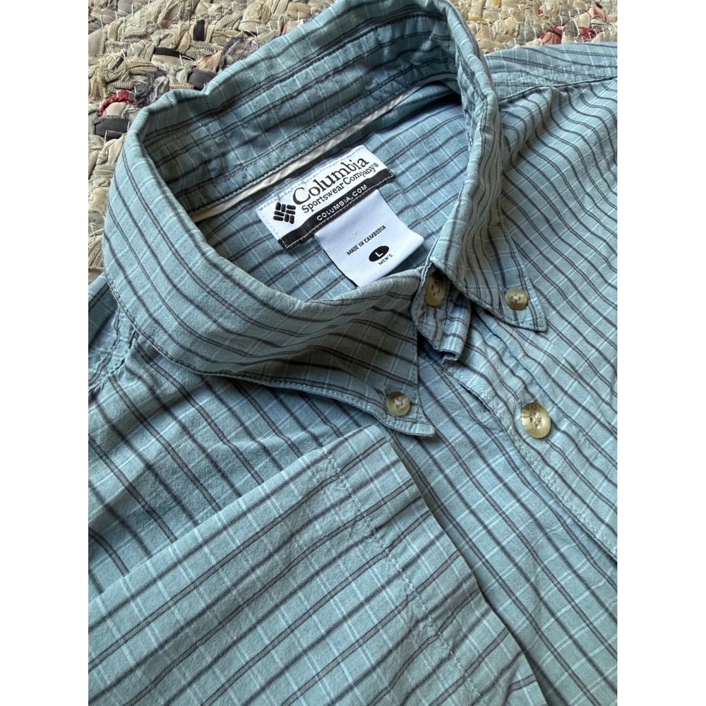 Columbia Sportswear Mens Short Sleeve Button Down Striped Shirt Blue XM7374 L